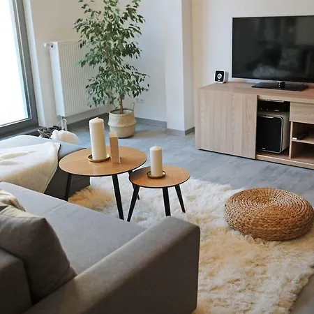 Lux 90m2 - 2 Kingsize Beds - Center - Netflix - 2min To Train - Excellent View Apartament Ulm